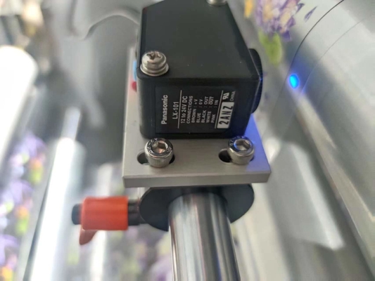 Ярлык сети цифров лакирует печатную машину 330mm DigiSpark Шрифта Брайля