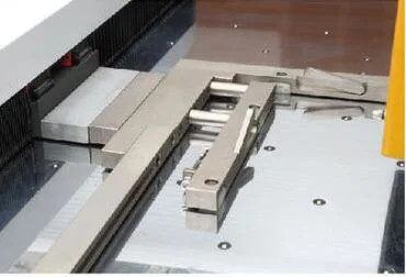 машина автоматического двойного проводника 22pcs/Min обнажая для упаковки