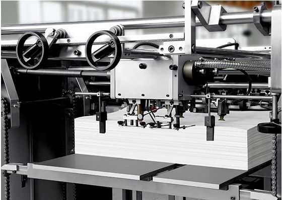 180-350гсм Лист квадратный дно Покупка бумажные пакеты Формирующая машина с ручками отверстий