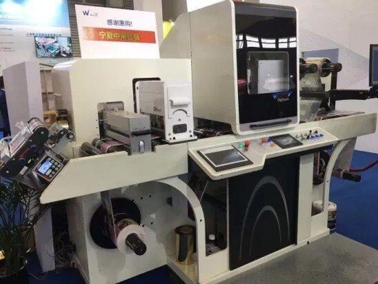 EcooGraphix DigiSpark Digital Label Printing Machine для создания уникальных визуальных эффектов