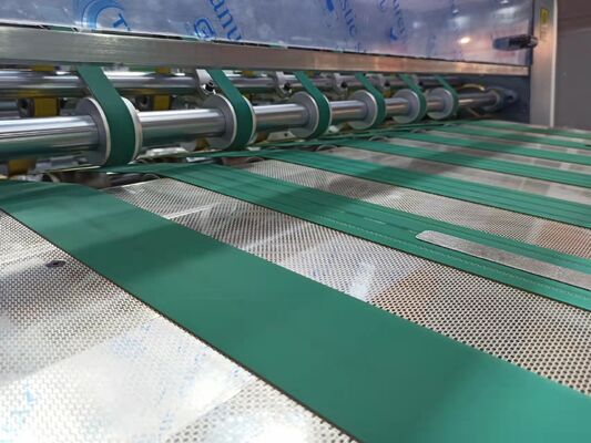 B1 Ультрафиолетовая лакировка пятен полного покрытия с CE