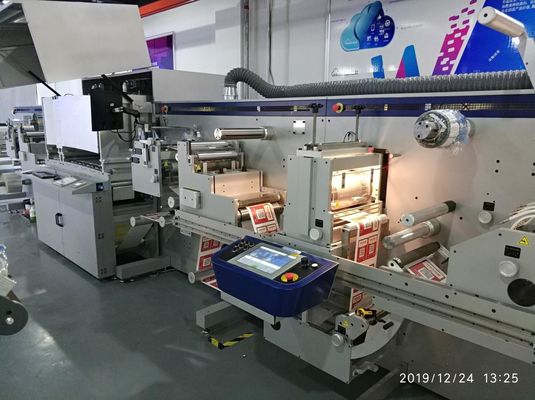 штемпелевать фольги стикера ярлыка 330mm цифров лакирует струйный принтер